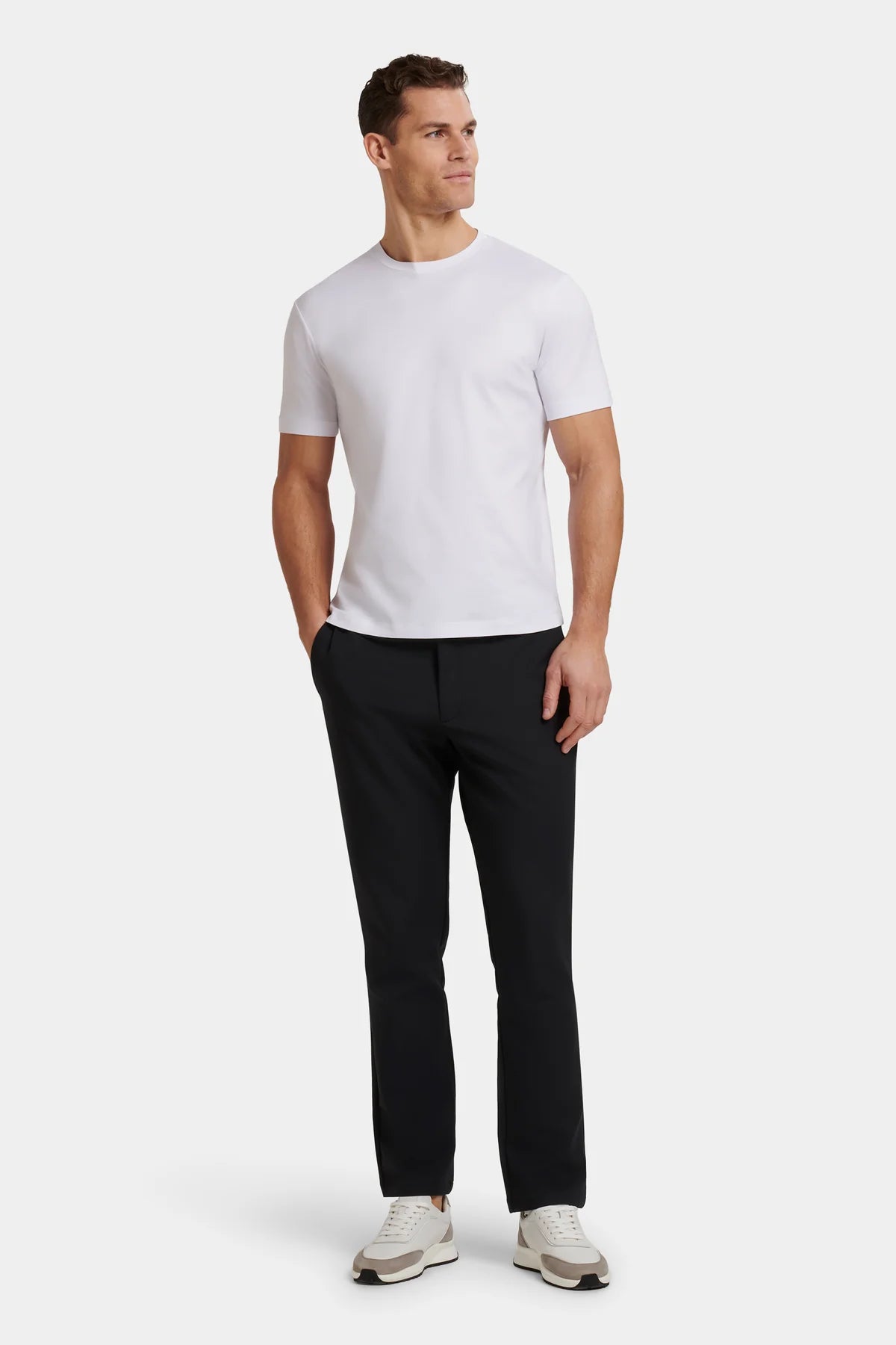 PREMIUM BASICS T-SHIRT